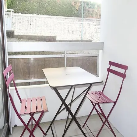 Studio For 2 People